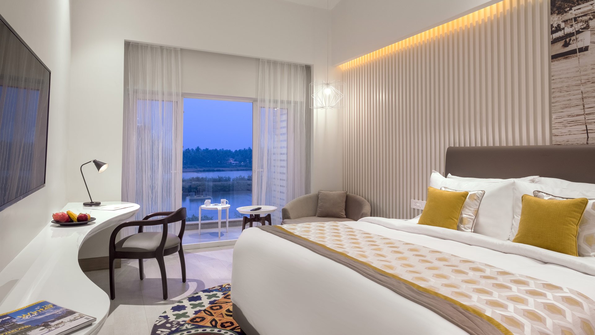 Luxury Rooms And Signature Suites The Park Baga River