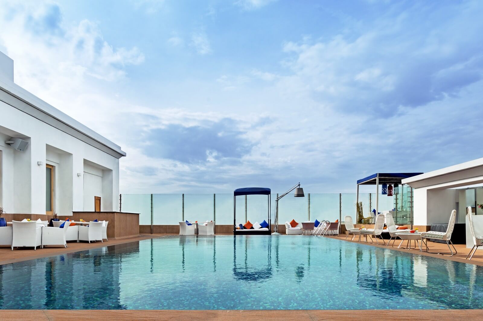 Aqua Poolside Bar at The Park Hotels Chennai