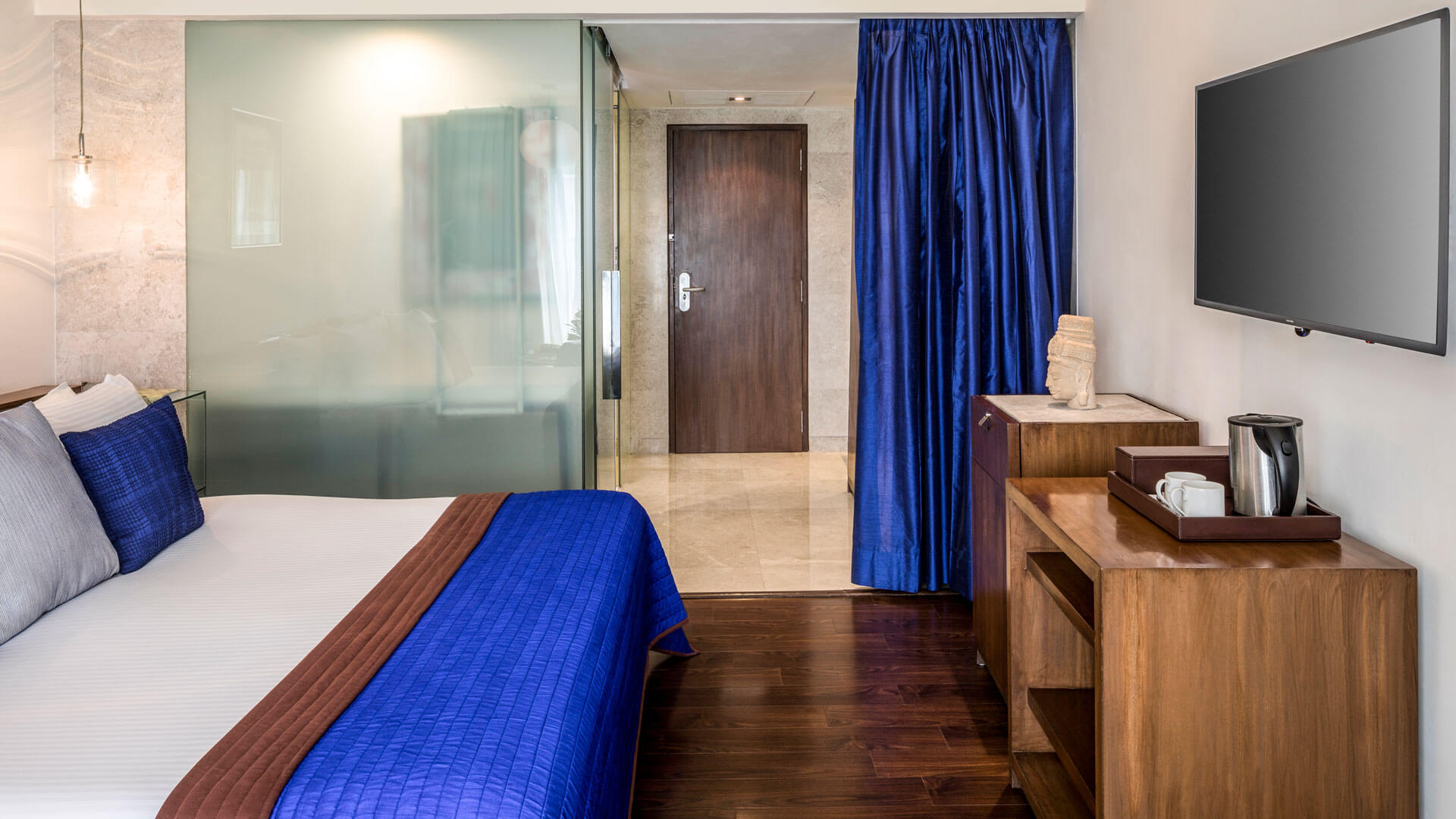 Luxury Premium Rooms at The Park Hotels New Delhi