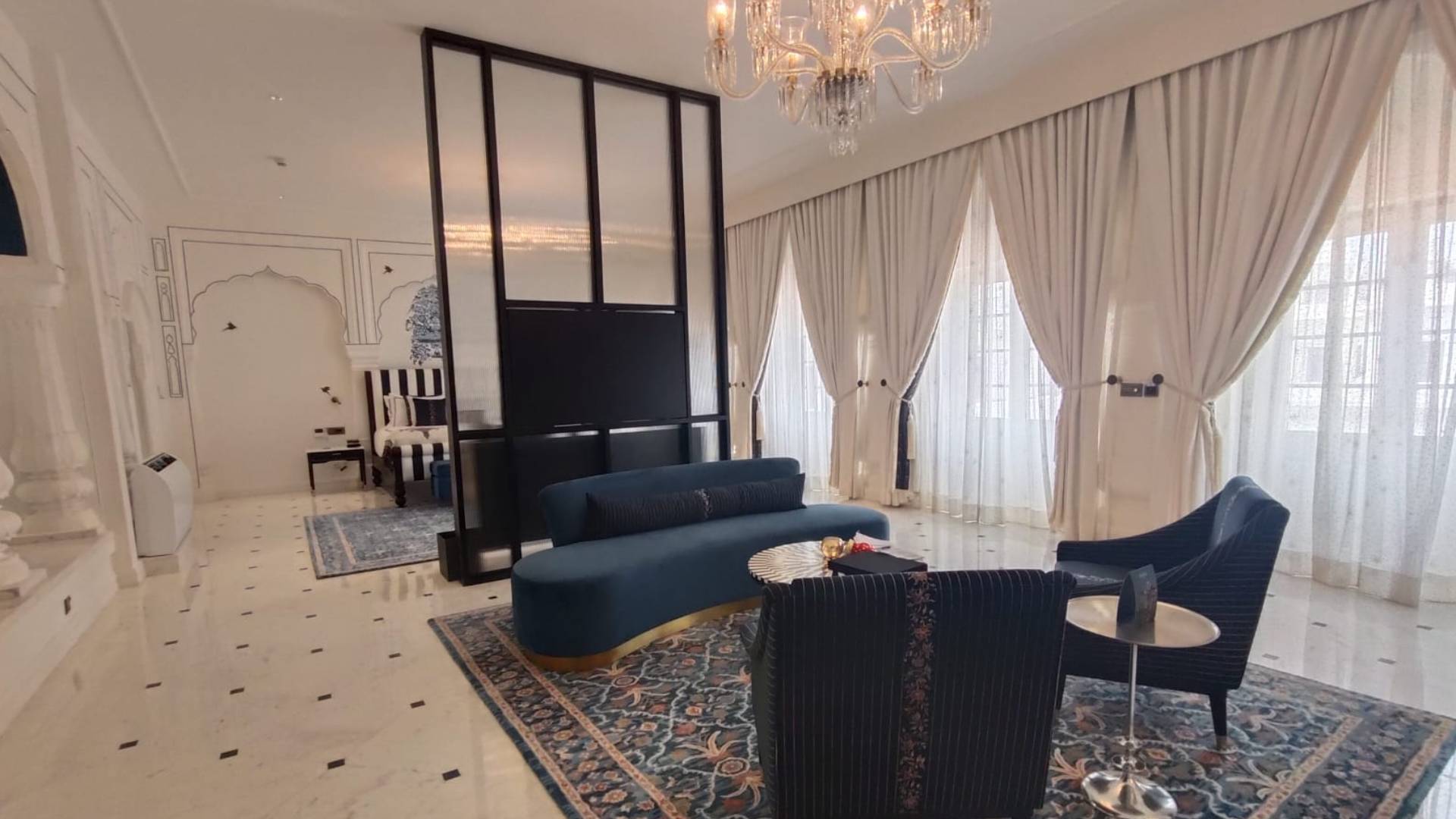 Living and bed room in the Heritage Suite at Raan Bass The Palace