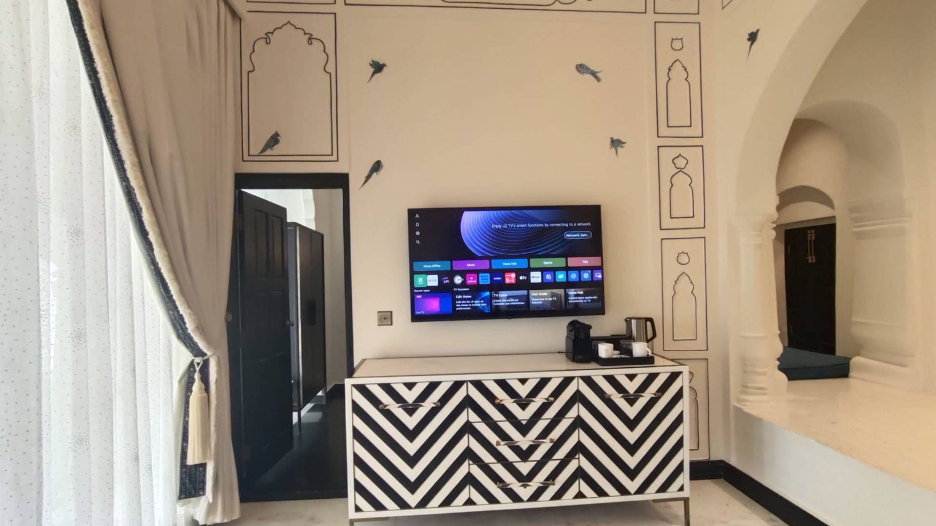 TV and kettle in the Junior Suite at Raan Bass The Palace