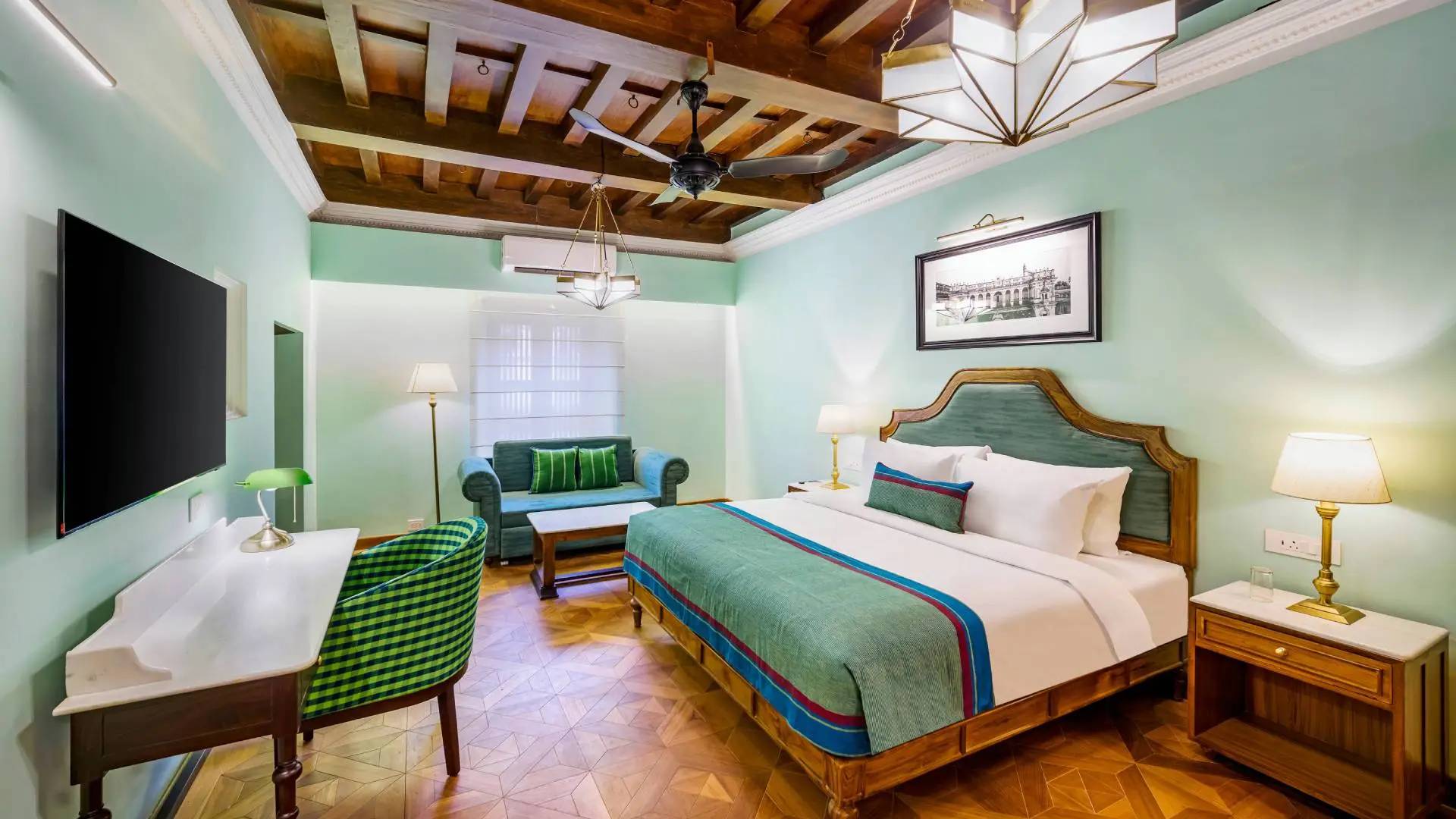 The Lotus Palace Chettinad - Luxury Courtyard View Room